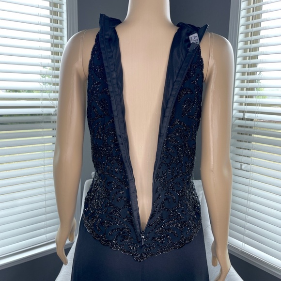 J kara New York Maxi Party Dress Beaded Sleeveless V-Neck - Picture 5 of 15